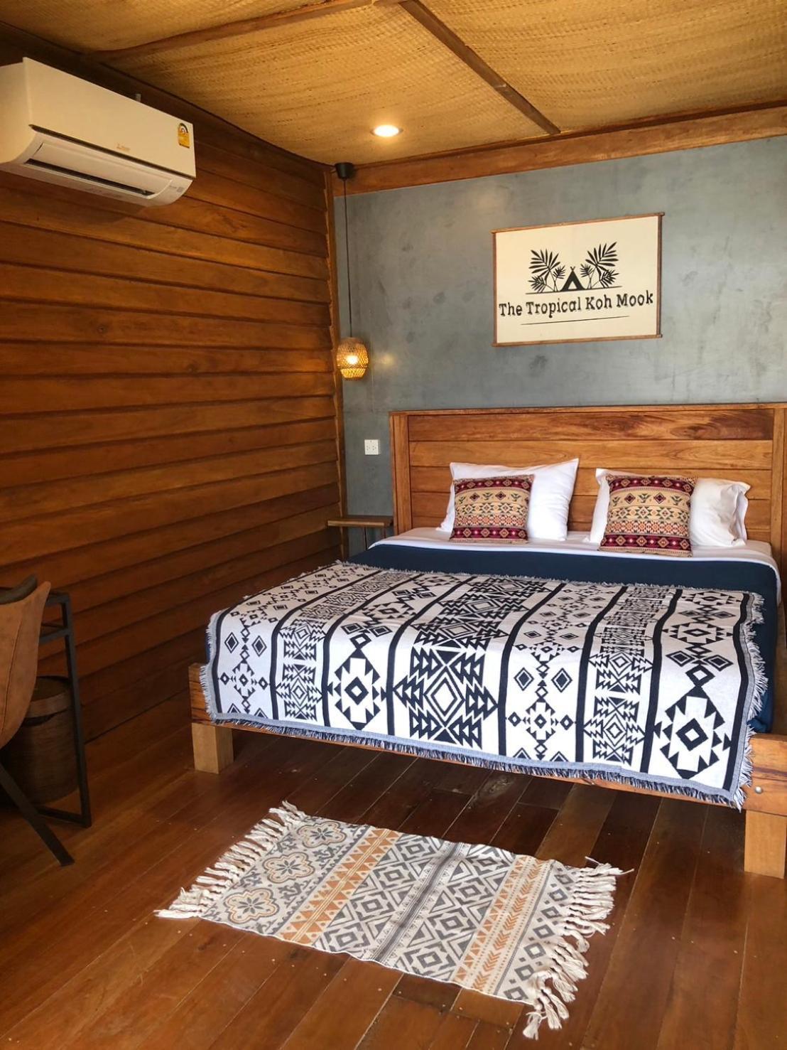 The Tropical Koh Mook Villa Dış mekan fotoğraf